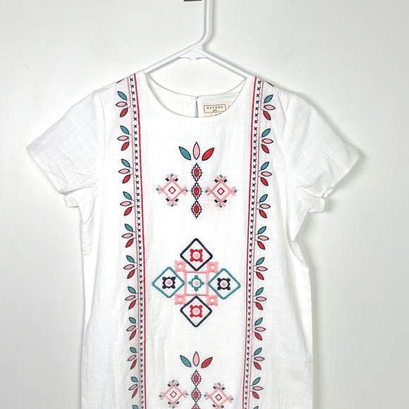 Hayden Girls White Embroidered Geometric Shift Dress Short Sleeve Size XL NWT - Picture 2 of 9
